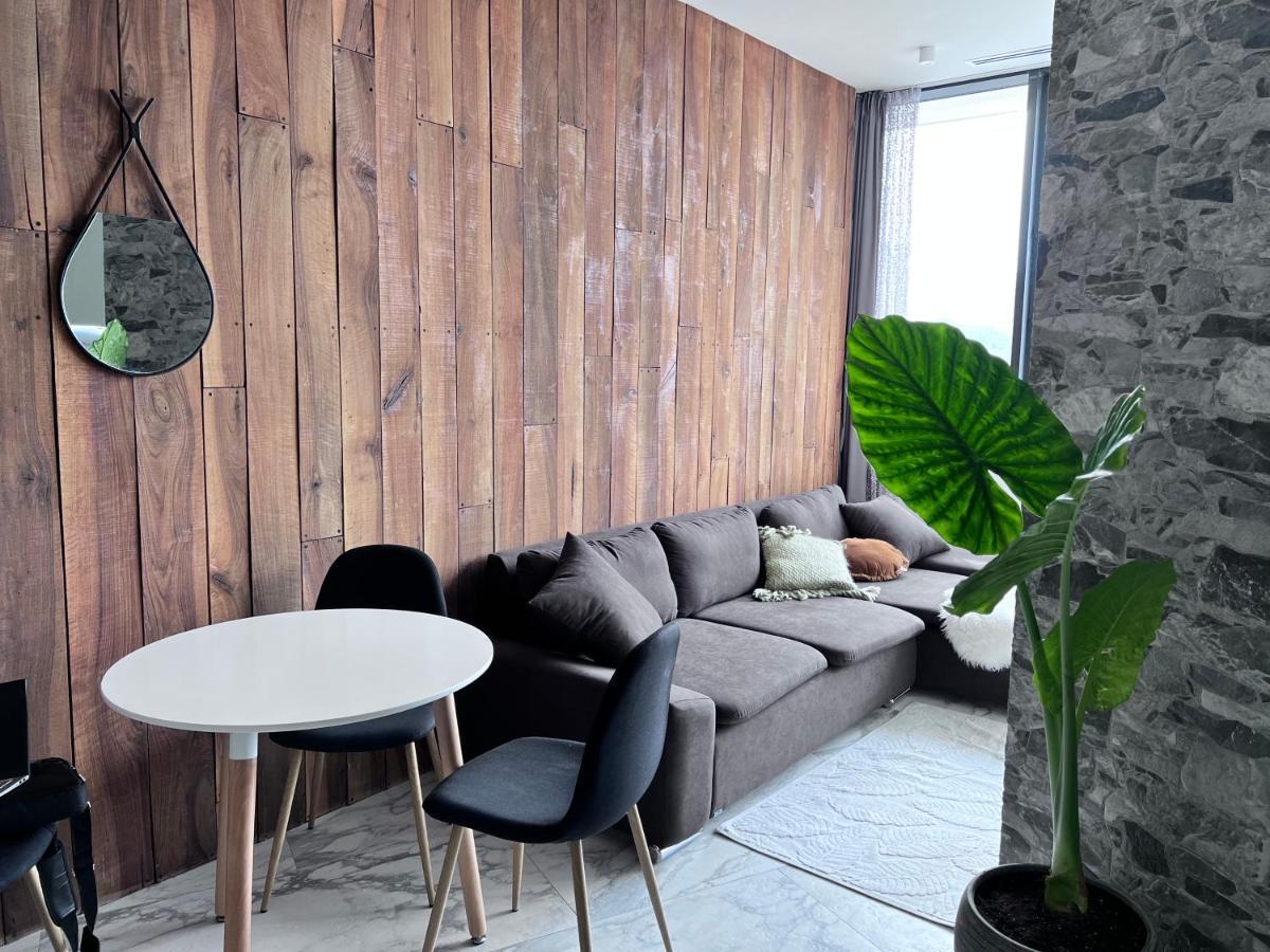 Apartment In Axis Towers, Tbilisi Business Center Екстер'єр фото
